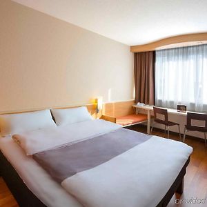 Standard Zimmer mit Kingsize-Bett
